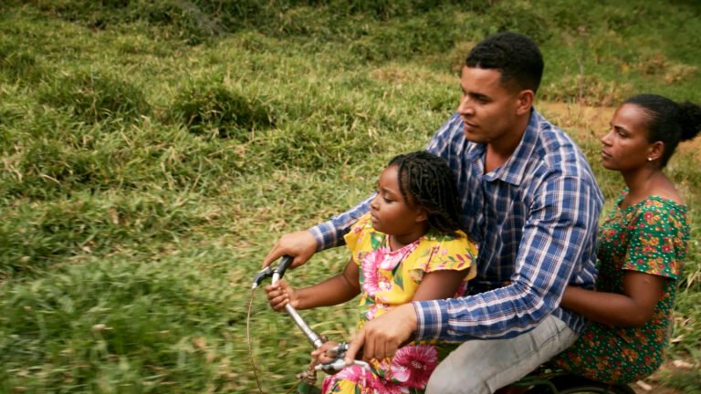 Bicicleta Envenenada.00_05_21_18.Quadro007